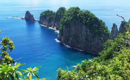 Coastline in American Samoa - american, nature, coastline, samoa