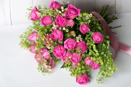 Bouquet of roses - green, valentine, rose, flower, bouquet, pink