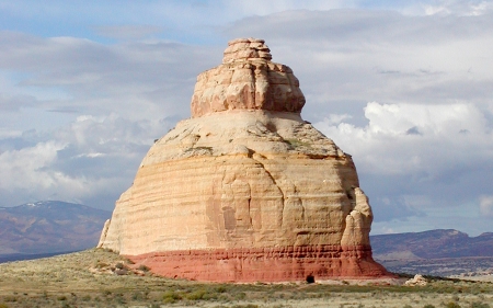 Church Rock - utah, desert, sandstone, buttes, dome rock, mountains