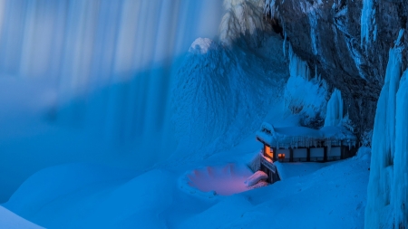 Winter scenery - house, frozen, winter, twilight, snow