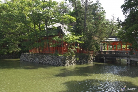 Ikushimatarushima Shrine - japanese, nature, japan, shrine, scenery, oriental, nagano, ueda, temple