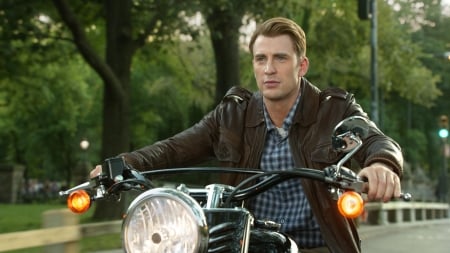 Chris Evans - comics, actor, chris evans, captain, fantasy, movie, america, motorcycle, man, green