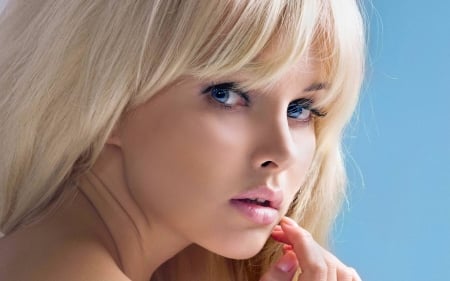 Kiera Hudson - Kiera Hudson, babe, lady, woman, model, blonde