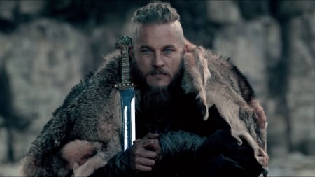 Vikings - Ragnar Lodbrok - ragnar lodbrok, vikings, film, television series, drama, tv series, travis fimmel, tv show