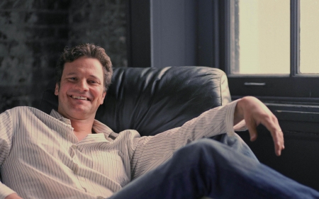 Colin Firth - white, sofa, colin firth, man, blue, actor, smile