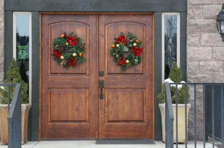 Doors at Dental Office; Rexburg, Idaho - businesses, office buildings, winter, buildings, decorations, snow, holiday, doors, dentist