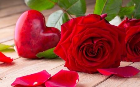 Happy Valentine Day - heart, blossom, red, rose, petals