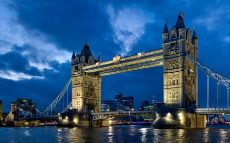 Tower Bridge at Twilight F - wide screen, england, london, photography, tower, beautiful, architecture, scenery, photo, bridge