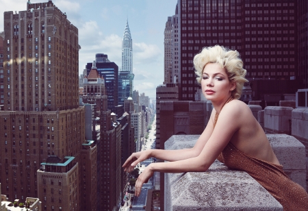 Michelle Williams - Marilyn Monroe, woman, Michelle Williams, annie leibovitz, blonde, city, buildings, actress