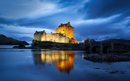 Eilean Donan Castle - evening, light, clouds, eilean donan-castle, scotland, bridge