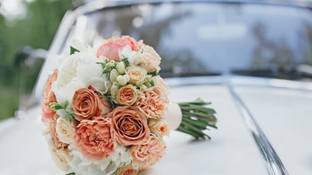 Wedding Bouquet - roses, flowers, car, bouquet