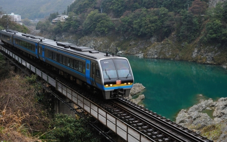 new train - fun, train, lake, cool, technology