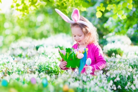 Happy Easter! - girl, snowdrops, spring, flower, pink, copil, child, easter, white, green, cute, field, little, egg