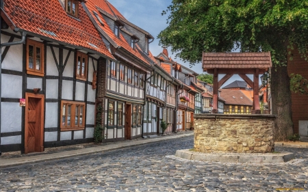 Street in Old Town - street, houses, old town, well