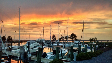 Marina Sunset - chesapeake bay, sunset, boats, oxford maryland