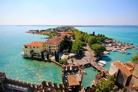 Gardasee Lake,Italy - sky, lake, houses, italy, sun, shore, road, nature, clouds