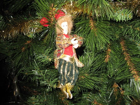 ELF SITS ON - ornaments, christmas, elf, xmas