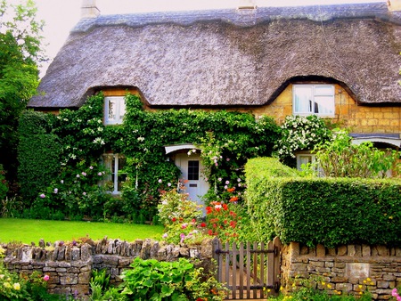 Cotswold Garden - cottage, england, cotswolds, house, garden