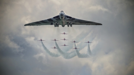 Vulcan Bomber With The Red Arrows - military, arrows, bomber, red, clouds, plane, sky, war