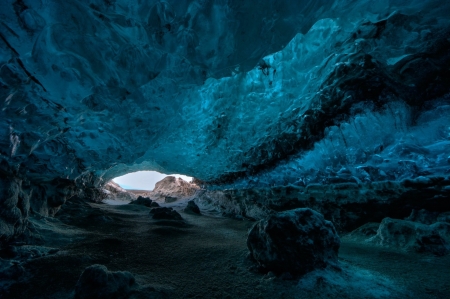 Beautiful Ice Cavern - nature, ice, caves, caverns, seacoast