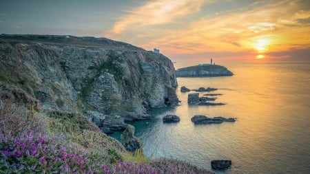 Golden Sunset on the Coastline - clouds, sunset, nature, coast, ocean, sky