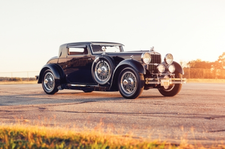 1929 Stutz Model M Supercharged 8-Cylinder