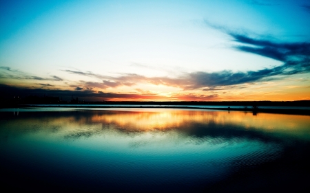 Beach Sunset - clouds, blue, beach, sea, reflection, sunset, nature, sun, sky