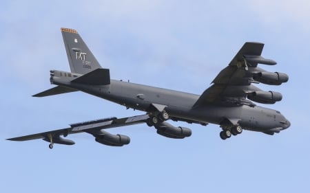 B52 - aircraft, fun, b52, cool, military