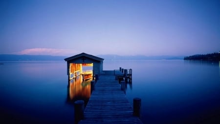 Lighted Boat Near the Pier - nature, pier, river, sea, boat, lighted