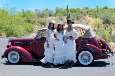 Travelin' Cowgirls. . - women, girls, fun, models, female, cowgirl, hats, western, car, style, fashion, boots, outdoors, brunettes, blondes, convertible, ranch