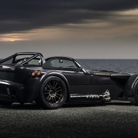 donkervoort d8 gto bare naked carbon edition