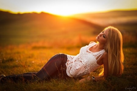 Model Posing in Jeans at Sunset - jeans, sunset, model, girl, blonde