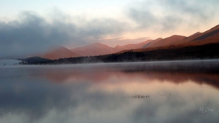 Misty Morning - clouds, fog, morning, mist, subtle, soft, lake, mountains, sky