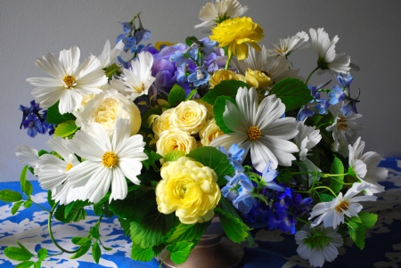 Spring bouquet - colorful, bouquet, lovely, still life, vase, spring, pretty, beautiful, flowers