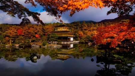 Golden Pavilion - japan, shrine, temple, kyoto, lake, scenery, golden, japanese, nature, autumn