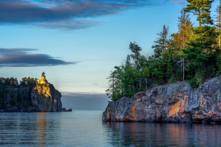 Minnesota Lake - nature, split, lighthouse, lake, trees, minnesota, rocks