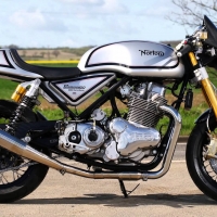Norton Commando 961 Cafe Racer