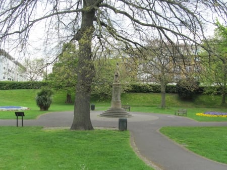 General Gordon Monument - parks, general gordon, gardens, monuments, memorials