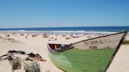 Boat on The Beach - water, beach, boat, blue sky, sea, sand, portugal, nature, daytime