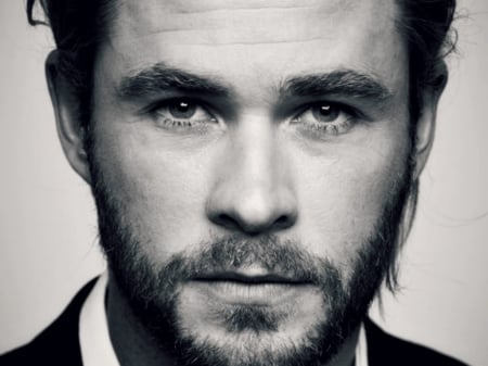 Chris Hemsworth - black, actor, white, Chris Hemsworth, bw, face, man