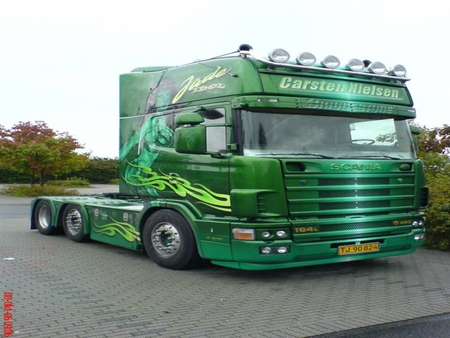 Scania V8 - v8, scania, rig, big, green