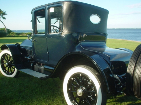 1915 cadillac - grass, ocean, vintage, cadillac