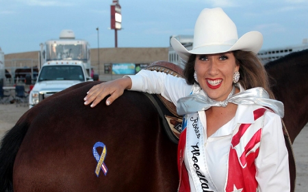 Santa Clarita Valley Cowgirl. . - women, fun, female, hats, brunettes, western, girls, cowgirl, style, outdoors, rodeo, horses, ranch