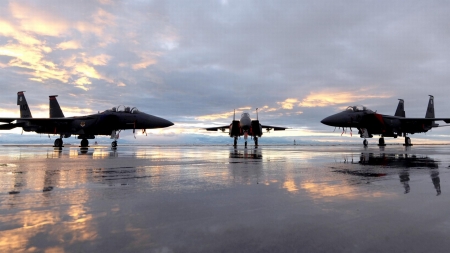 McDonnell Douglas F-15E Strike Eagle - eagle, douglas, mcdonnell, strike, plane, military, f-15e