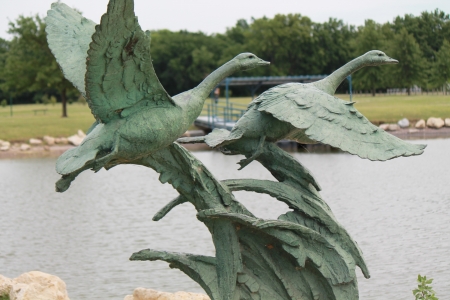 Goose statue - bird, goose, photo, statue