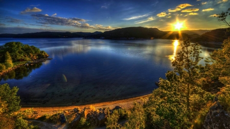 Good Morning, Sunshine - reflections, sky, lake, landscape, clouds, sun