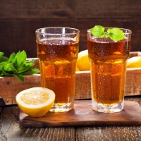 Iced Tea with Mint and Lemon