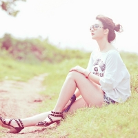 asian girl with glasses