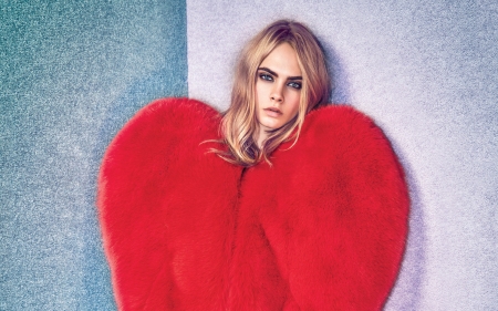 cara delevingne - heart, girl, blonde, cara, delevingne