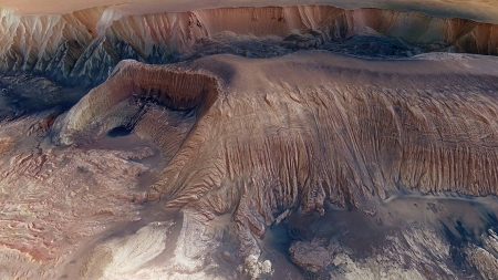 Collapse in Hebes Chasma on Mars - space, mars, cool, fun, planet